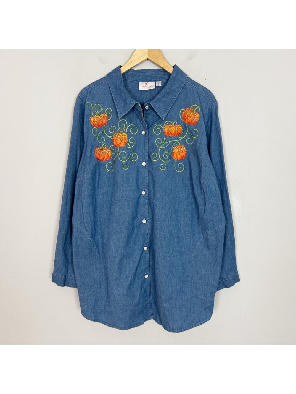 Quacker Factory Denim Button Down Shirt with Pumpkin Embroidery Size 1X Women's